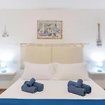 Semesterbostad Del Moro, Free Wifi, 300mt From Sinzias' *