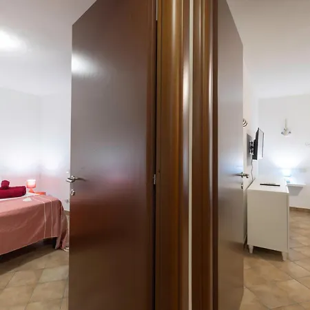 Casa vacanze Del Moro, Free Wifi, 300mt From Sinzias'
