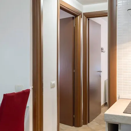 Casa vacanze Del Moro, Free Wifi, 300mt From Sinzias'