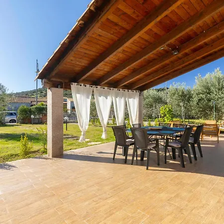 Del Moro, Free Wifi, 300mt From Sinzias' Costa Rei